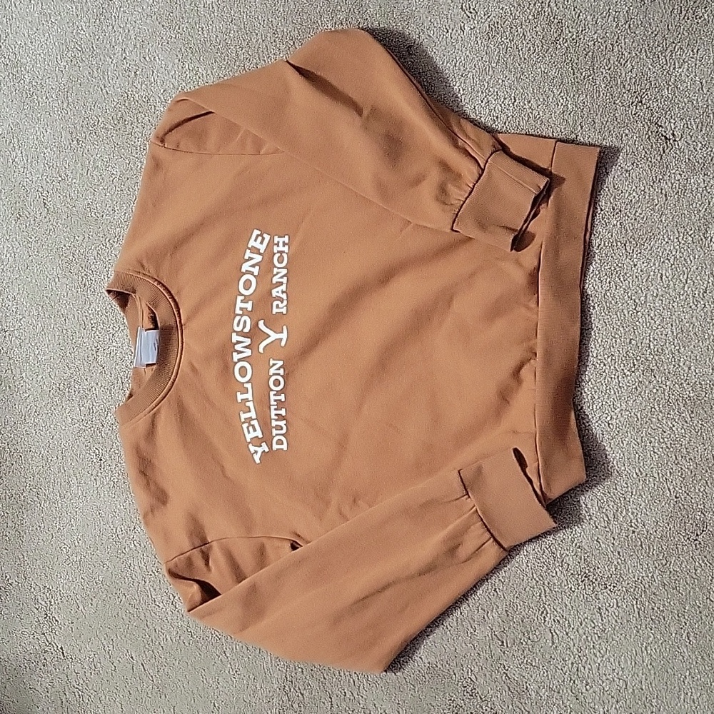 Rusty/Brown/orange Yellowstone sweatshirt womens small